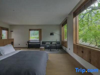 Thistle Port Dickson - 110