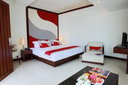 Independence Resort & Spa - 4