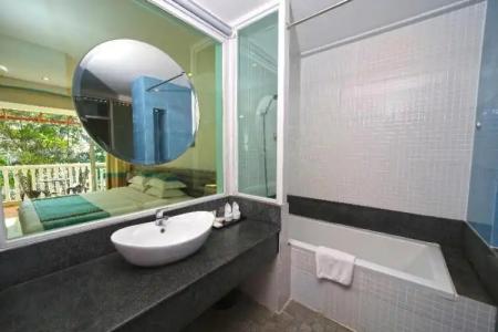 Independence Resort & Spa - 85