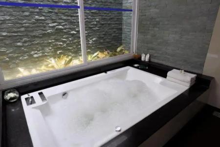 Independence Resort & Spa - 160