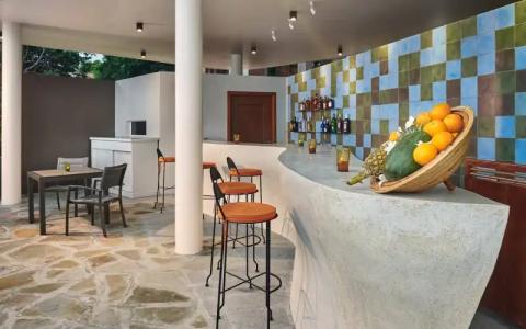 Independence Resort & Spa - 11