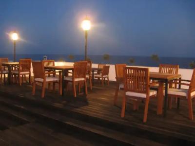 E-Larnaca Resort & Spa - 28