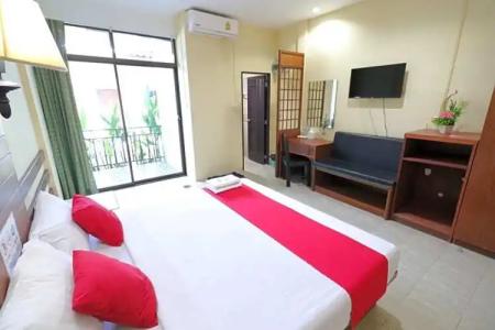 Baan Nat The Village SHA Certified - 71