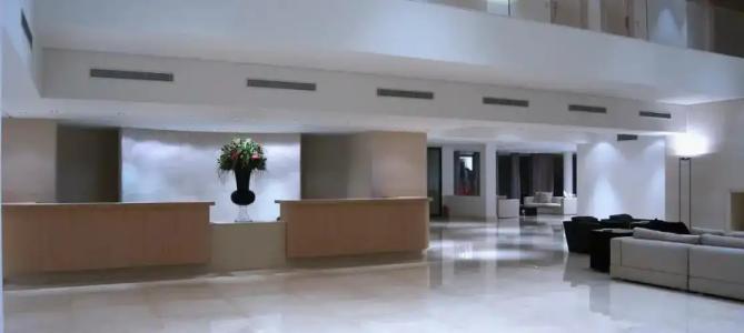 Plaza Resort