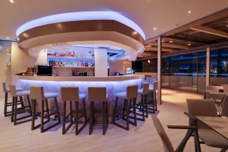 Palace Glyfada - 24
