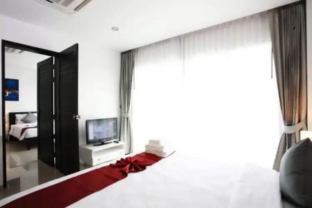 One World One Home Naiharn - 3