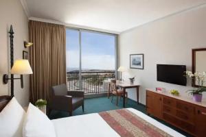 Golden Crown Hotel, Nazareth