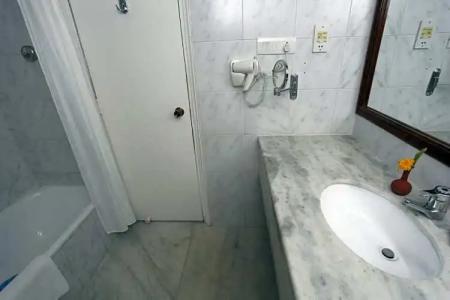 Pokhara Grande - 106