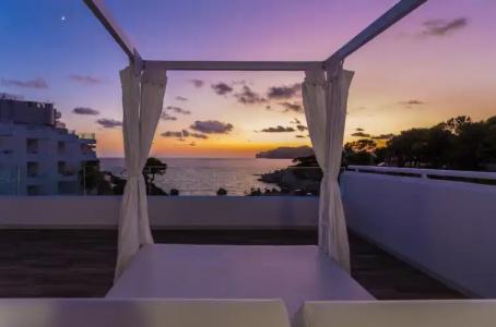 FERGUS Style Cala Blanca Suites - 58