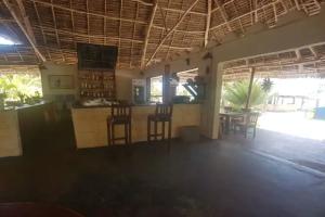 Queen of Sheba Beach Lodge