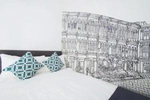 Heritage Collection on Chinatown - A Digital Hotel