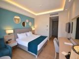 Deluxe room with sea view