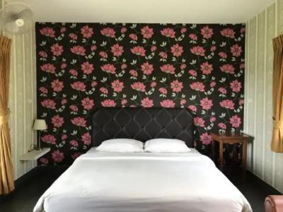Canal Resort - 97
