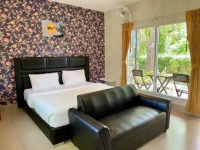 Canal Resort - 102