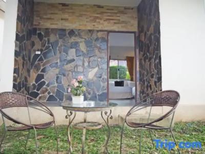 Canal Resort - 123