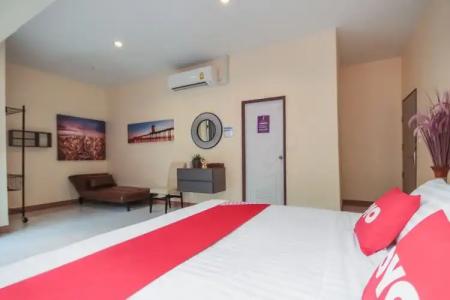 OYO 1134 Baan Zarn Guesthouse - 4