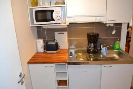 Salpalinjan Hovi - 50