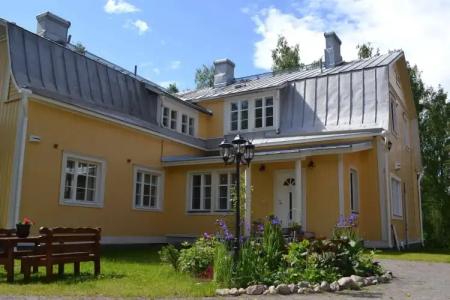 Salpalinjan Hovi - 23