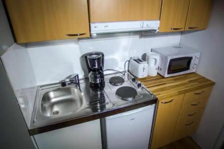 Salpalinjan Hovi - 71