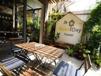 Good Day Hostel - 17