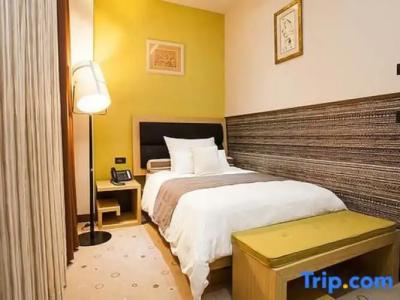 Atera Business Suites - 228