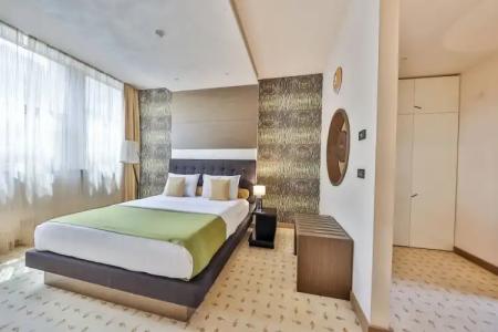 Atera Business Suites - 231