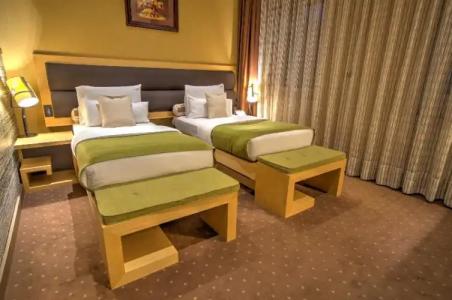 Atera Business Suites - 121