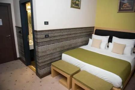 Atera Business Suites - 144