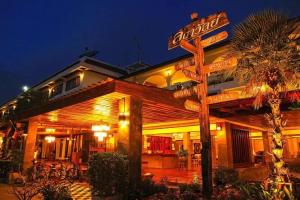 Ladawan Boutique Hotel, Bang Saphan