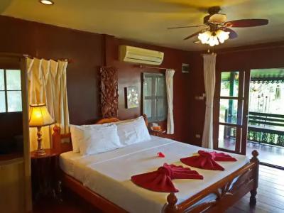 Laem Sila Resort - 228