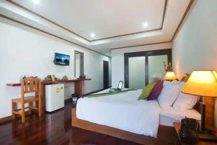 Lipa Bay Resort - 32