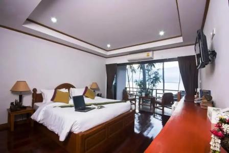 Lipa Bay Resort - 46