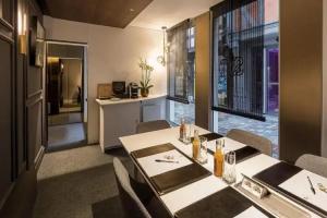 Hotel Relais Saint Jean Troyes, Troyes