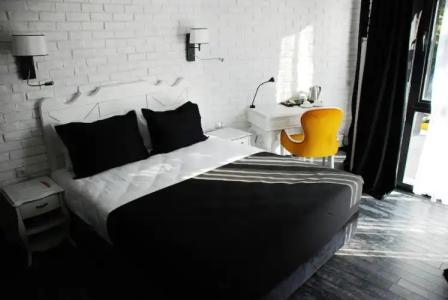 Check Inn Suite & SPA - 21