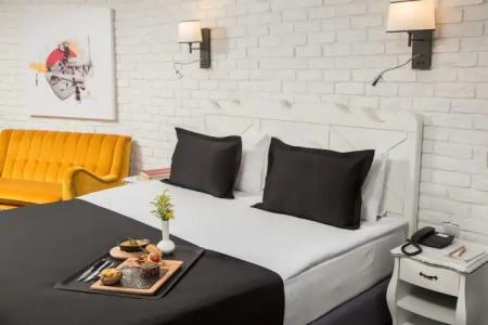 Check Inn Suite & SPA - 35