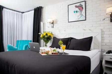 Check Inn Suite & SPA - 42