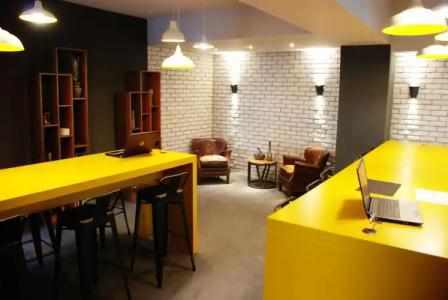 Check Inn Suite & SPA - 16