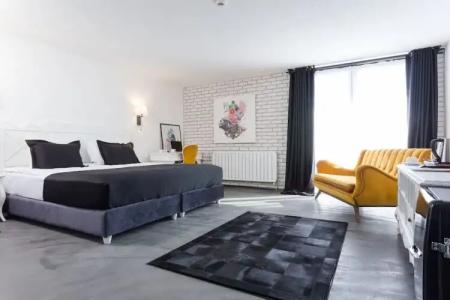 Check Inn Suite & SPA - 48