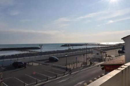 Le Dauphin Bleu - 69