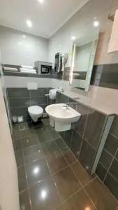 Le Dauphin Bleu - 50