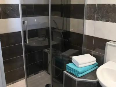 Le Dauphin Bleu - 84