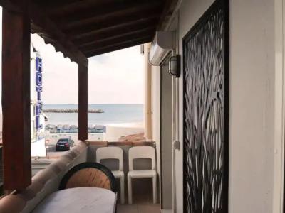 Le Dauphin Bleu - 73