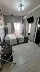 Le Dauphin Bleu - 48