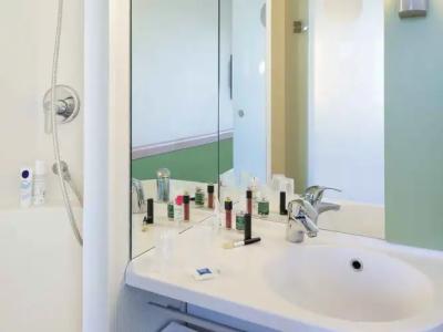 ibis budget Roissy CDG Paris Nord 2 - 38