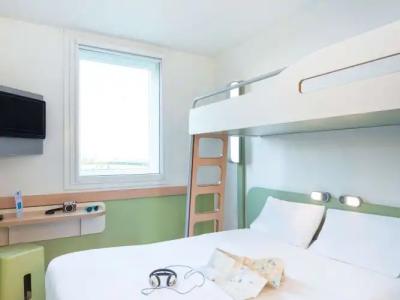 ibis budget Roissy CDG Paris Nord 2 - 3