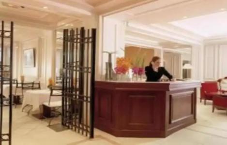Unic Renoir Saint Germain - 1