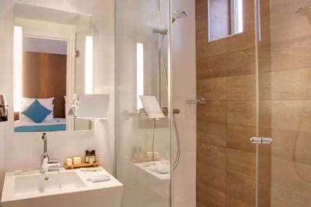 Best Western Plus 61 Paris Nation - 9
