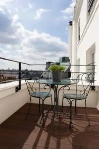 Hôtel des 3 Poussins - 58
