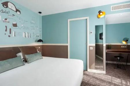 Hôtel des 3 Poussins - 93