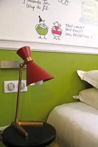 Hôtel des 3 Poussins - 82